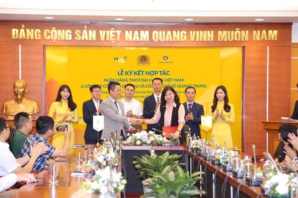 Lễ ký kết hợp tác giữa PVcomBank và QTS ngày 26/05/2023 tại Hà Nội